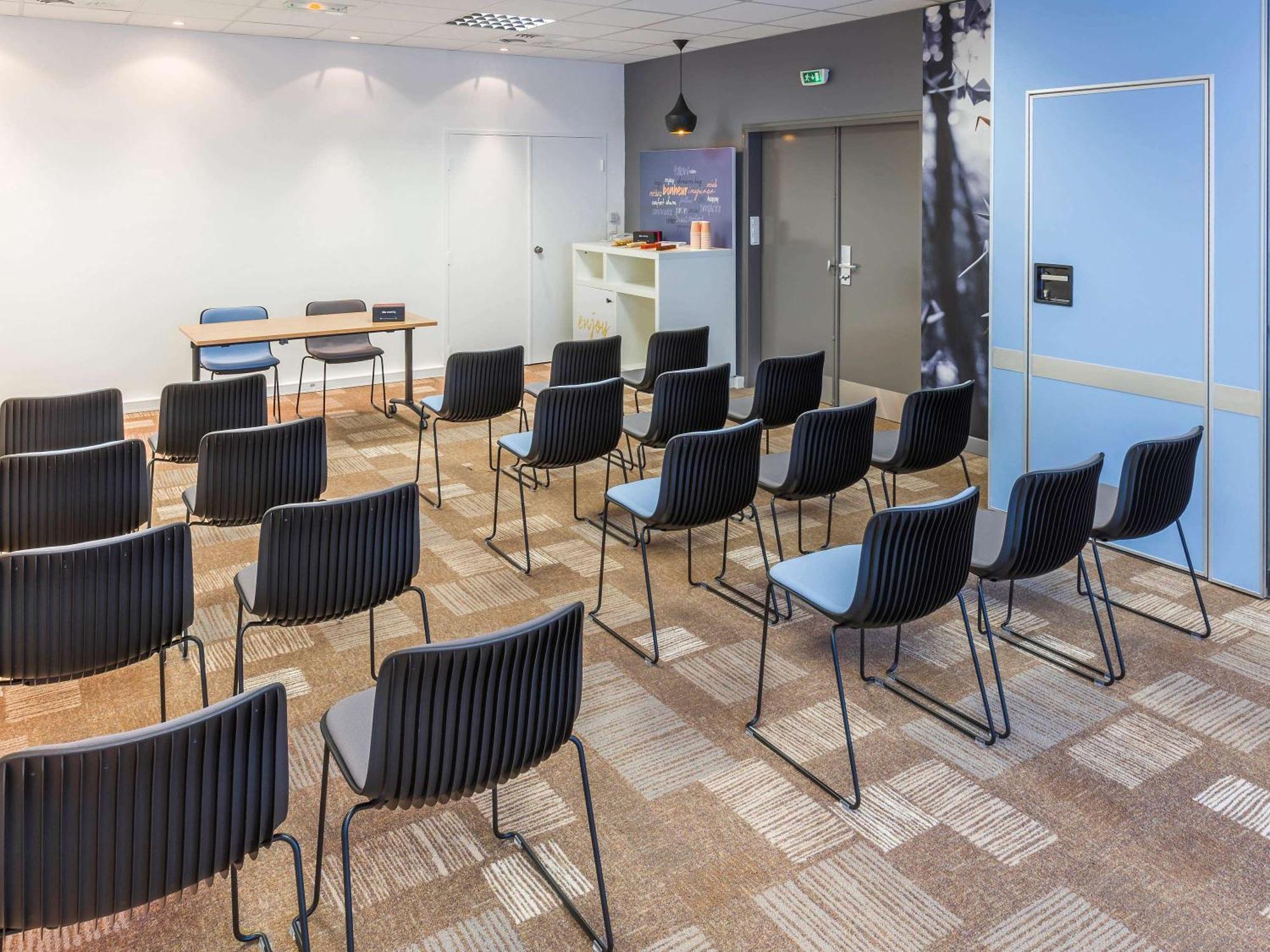 Ibis Nantes Centre Gare Sud Hotel Kültér fotó